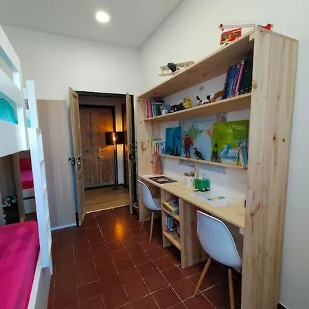 Centre Ville, Confort De 2 A 7 Pers. Lägenhet