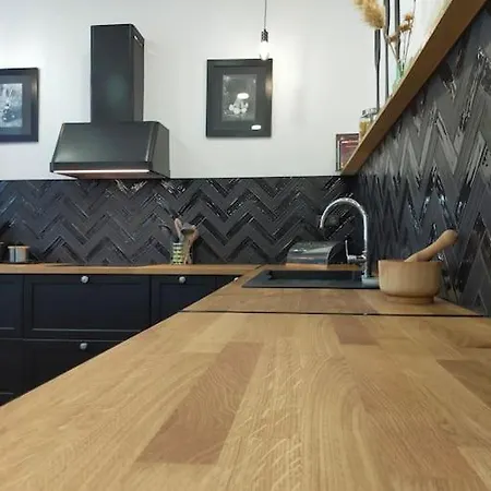 Centre Ville, Confort De 2 A 7 Pers. Bastia (Corsica)