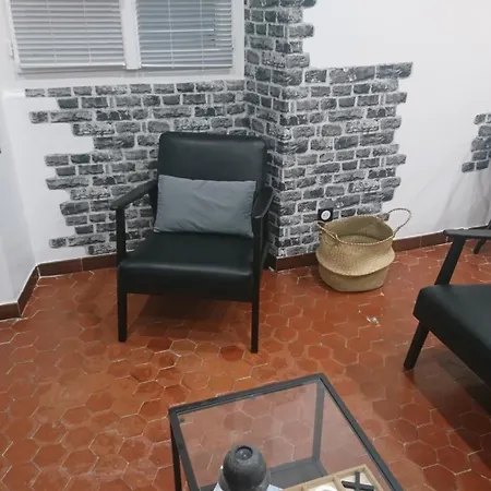 Centre Ville, Confort De 2 A 7 Pers. *