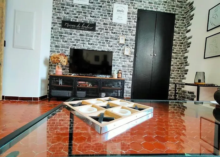 Centre Ville, Confort De 2 A 7 Pers. דירה